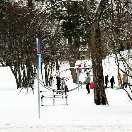 Hostel Louna Пярну Экстерьер фото