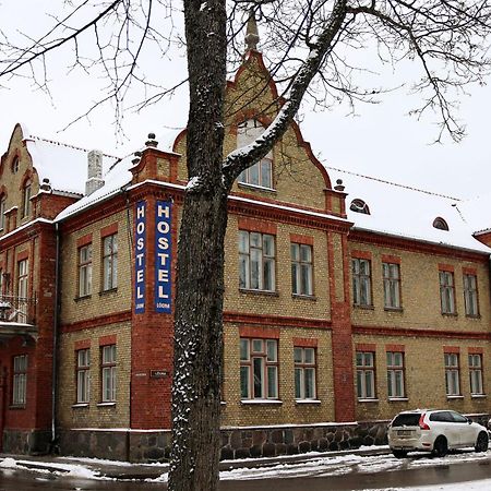 Hostel Louna Пярну Экстерьер фото