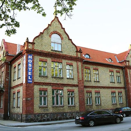 Hostel Louna Пярну Экстерьер фото