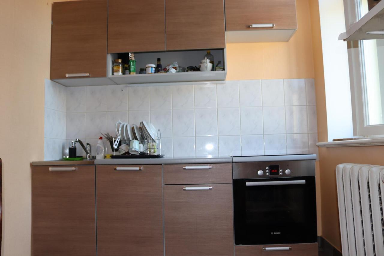 Hostel Louna Пярну Экстерьер фото