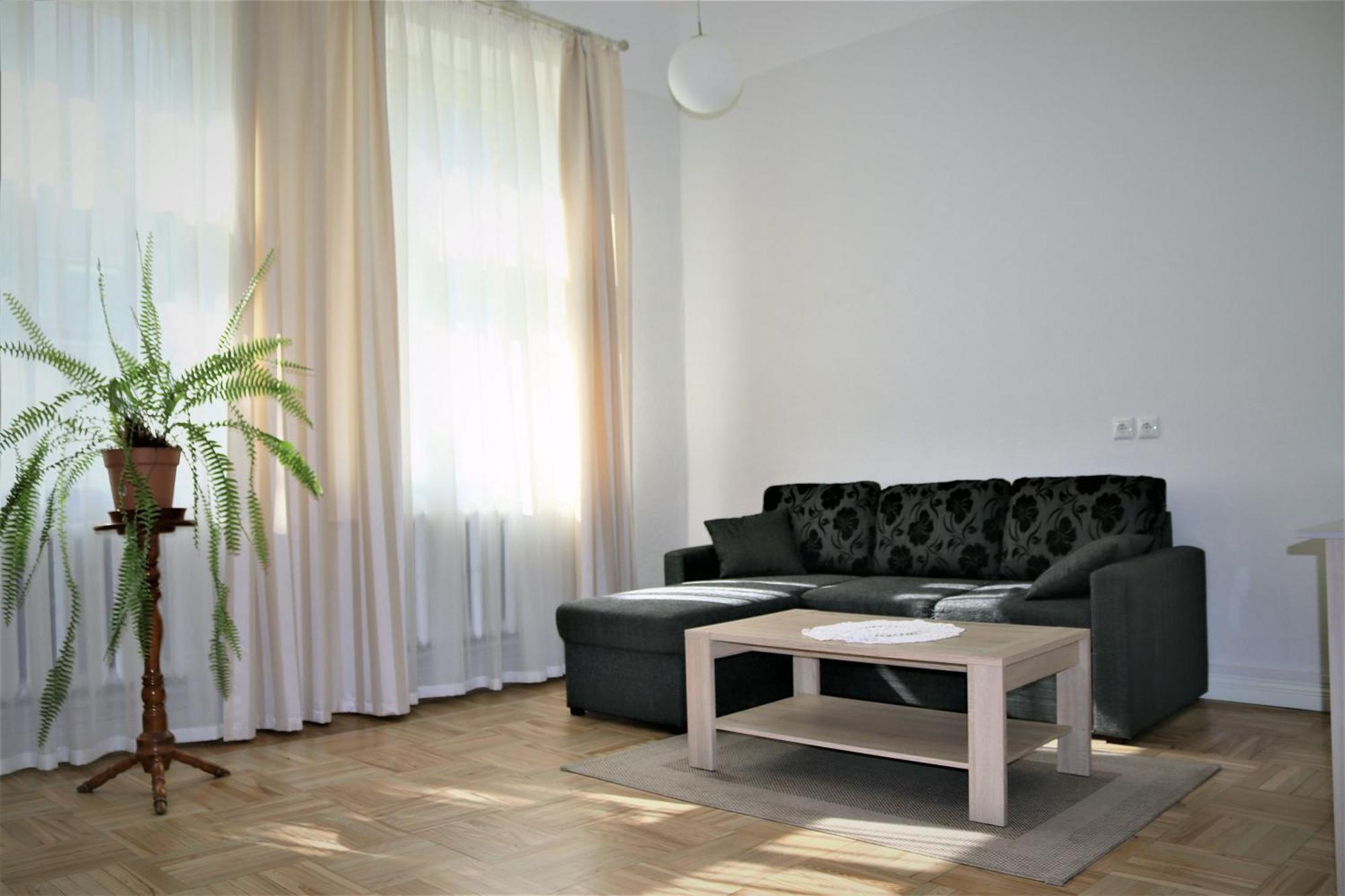 Hostel Louna Пярну Экстерьер фото