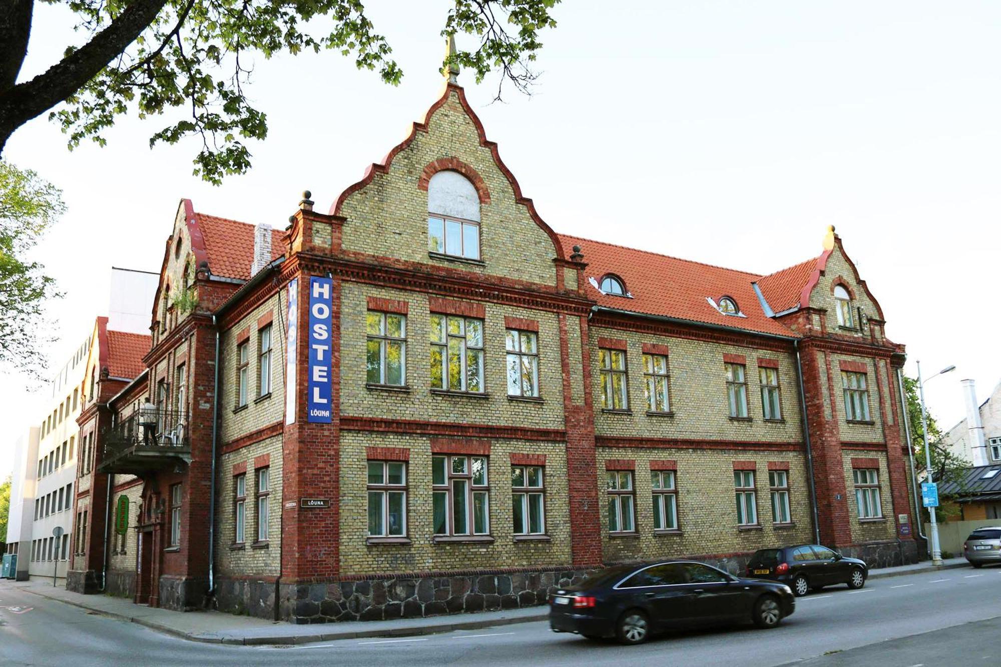 Hostel Louna Пярну Экстерьер фото